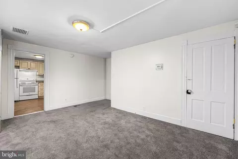 15 Wolf Ave, Reisterstown, MD 21136 photo 9