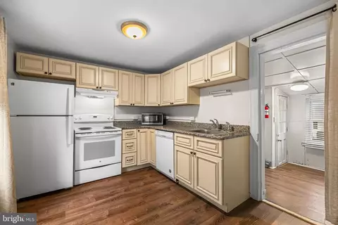 15 Wolf Ave, Reisterstown, MD 21136 photo 13