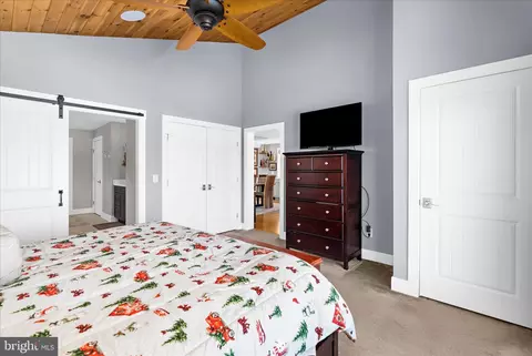 Bedroom - 3830 New Section Rd, Middle River, MD 21220 photo 2 of 7