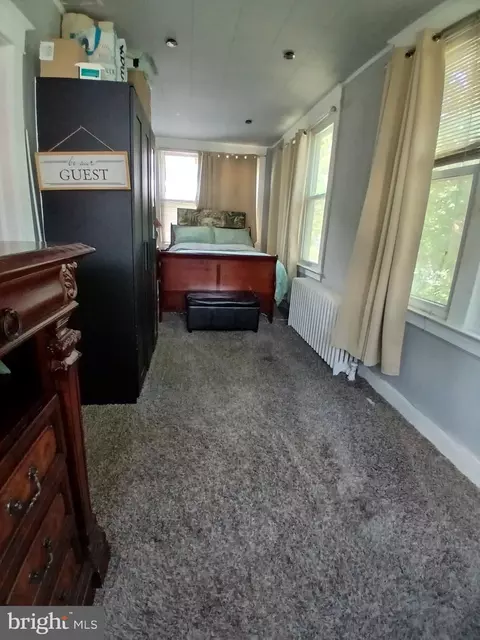 Bedroom - 6901 Ridgeway Rd, Dundalk, MD 21222 photo 1 of 5