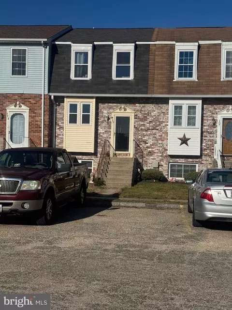 109 Highshire Ct, Dundalk, MD 21222