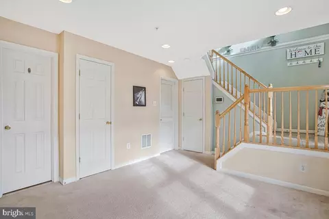 Entry Way - 9831 Biggs Rd, Middle River, MD 21220 photo 4 of 7