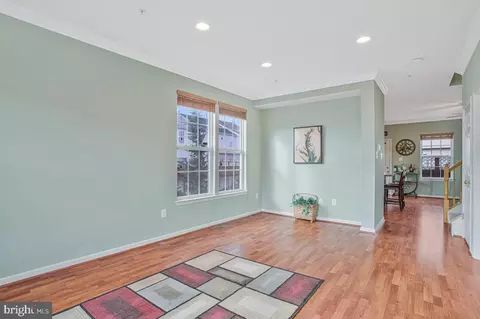 Living - 9831 Biggs Rd, Middle River, MD 21220 photo 5 of 6