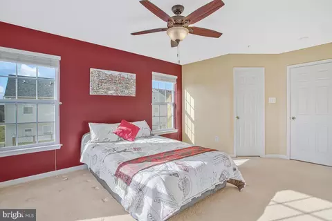 Bedroom - 9831 Biggs Rd, Middle River, MD 21220 photo 2 of 3