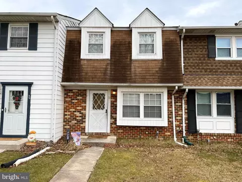 57 King Richard Ct #57, Rosedale, MD 21237