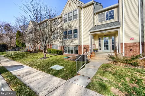 132 Jumpers Cir #204, Nottingham, MD 21236