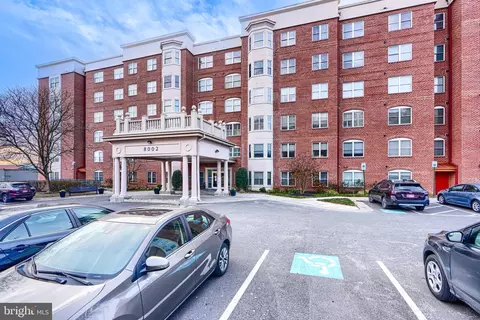 8002 Brynmor Ct #104, Pikesville, MD 21208