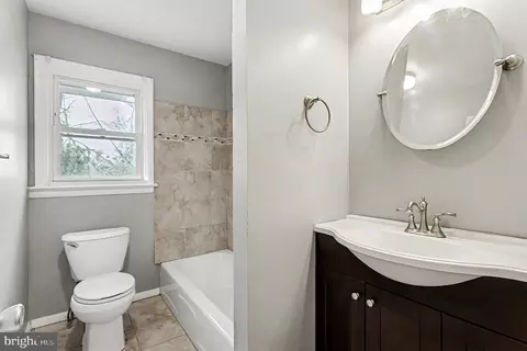 5523 Hutton Ave, Baltimore, MD 21207 photo 12