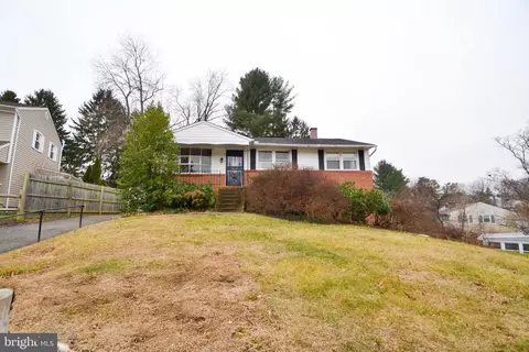 3 Bromwell Ct, Cockeysville, MD 21030