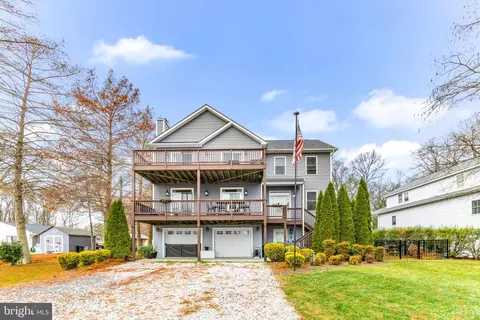 3628 Bay Dr, Middle River, MD 21220