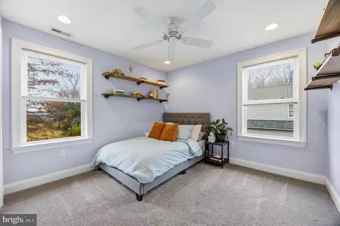 Bedroom - 3628 Bay Dr, Middle River, MD 21220 photo 1 of 7