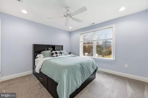 Bedroom - 3628 Bay Dr, Middle River, MD 21220 photo 3 of 7