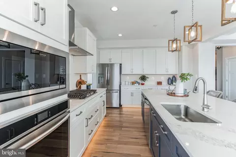 Falls, Sparks, MD 21152