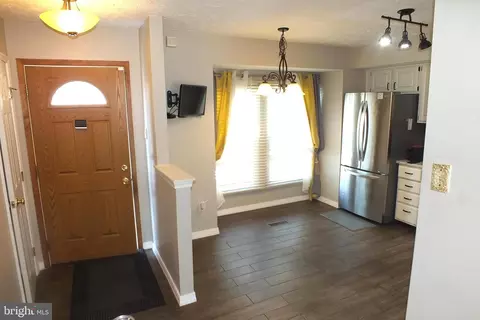 21 Cedarcone Ct, Nottingham, MD 21236 photo 6
