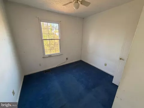 16 W End Ct, Halethorpe, MD 21227 photo 9