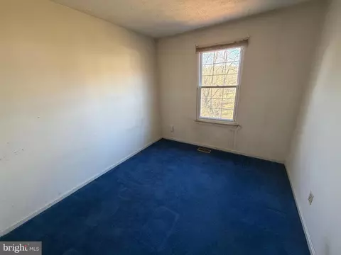 16 W End Ct, Halethorpe, MD 21227 photo 10