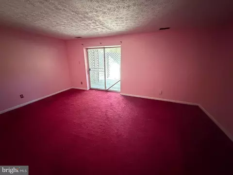 16 W End Ct, Halethorpe, MD 21227 photo 5