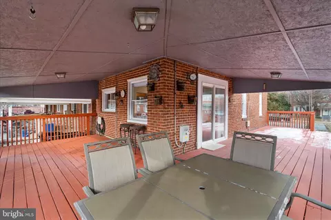 Exterior - 8159 Kavanagh Rd, Dundalk, MD 21222 photo 4 of 5