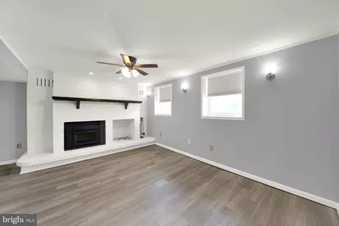 Living - 6 Storeys Ct, Nottingham, MD 21236 photo 3 of 3