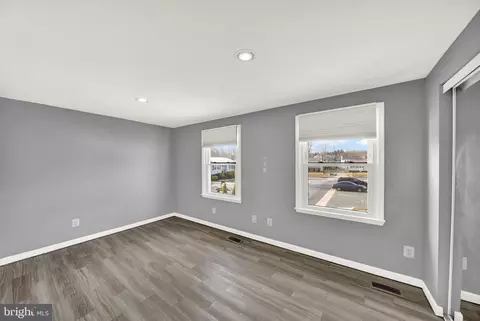 Bedroom - 6 Storeys Ct, Nottingham, MD 21236 photo 1 of 2