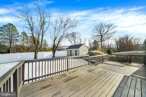 Exterior - 6 Storeys Ct, Nottingham, MD 21236 photo 2 of 4