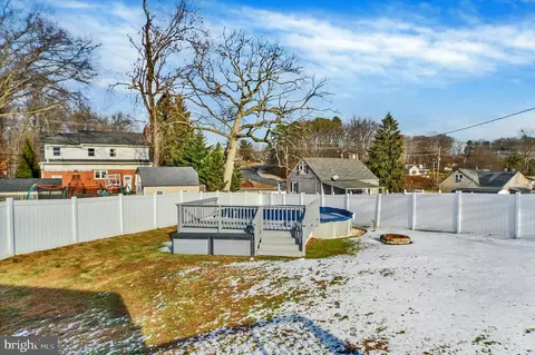 Exterior - 6 Storeys Ct, Nottingham, MD 21236 photo 4 of 4