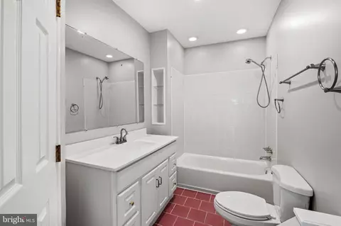 Bath - 4222 Klosterman Ave, Nottingham, MD 21236 photo 1 of 3