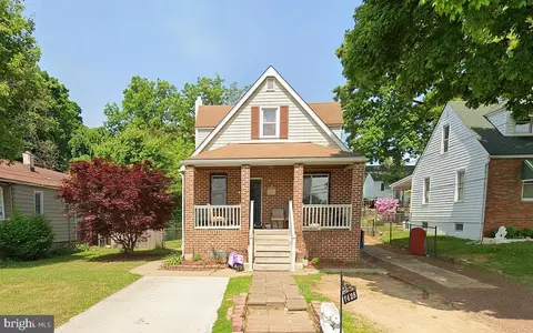 7428 Poplar Ave, Baltimore, MD 21224