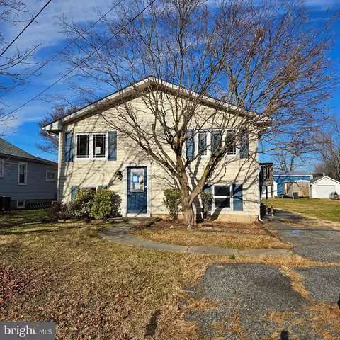 7336 Chesapeake Rd, Middle River, MD 21220