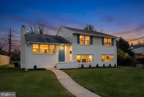 2111 Eastridge Rd, Lutherville Timonium, MD 21093