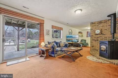 6208 Ebenezer Rd, Middle River, MD 21220 photo 15