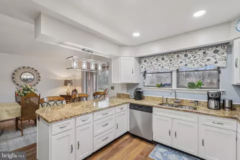 6208 Ebenezer Rd, Middle River, MD 21220 photo 10