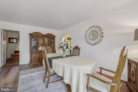 6208 Ebenezer Rd, Middle River, MD 21220 photo 7