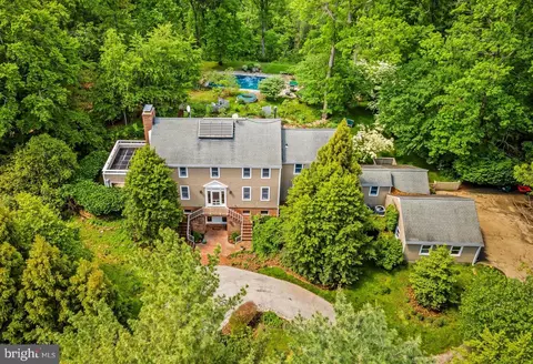 831 Hillside Rd, Lutherville Timonium, MD 21093