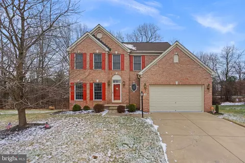 7 Chattam Ct, Parkville, MD 21234