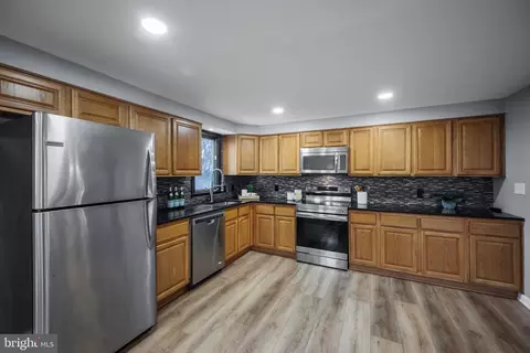 Kitchen - 15915 Trenton Rd, Upperco, MD 21155 photo 2 of 2