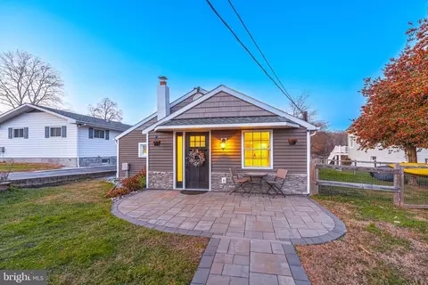 1920 Poplar Rd, Essex, MD 21221