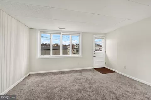 Living - 4436 Annapolis Rd, Halethorpe, MD 21227 photo 8 of 9