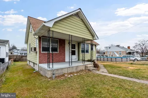 Exterior - 31 Right Wing Dr, Middle River, MD 21220 photo 1 of 4