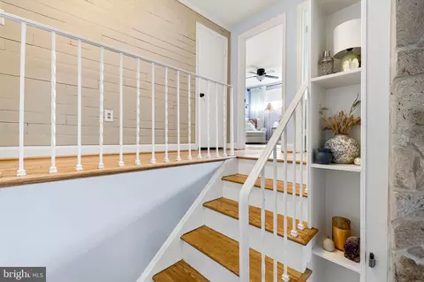 Entry Way - 6745 Glenkirk Rd, Baltimore, MD 21239 photo 2 of 2