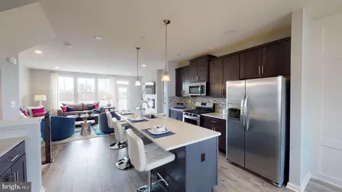 Entry Way - 11258 Davisar Rd #89, White Marsh, MD 21162 photo 3 of 28