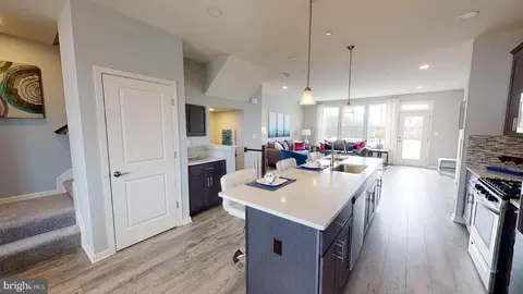 Entry Way - 11258 Davisar Rd #89, White Marsh, MD 21162 photo 6 of 28