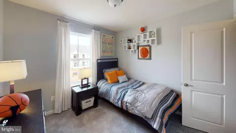 Bedroom - 11258 Davisar Rd #89, White Marsh, MD 21162 photo 8 of 10