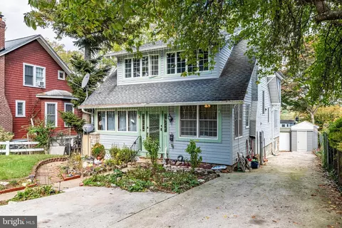 2404 Poplar Dr, Baltimore, MD 21207