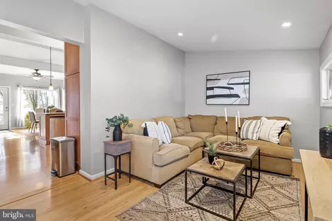 Living - 2419 Sylvale Rd, Baltimore, MD 21209 photo 3 of 3