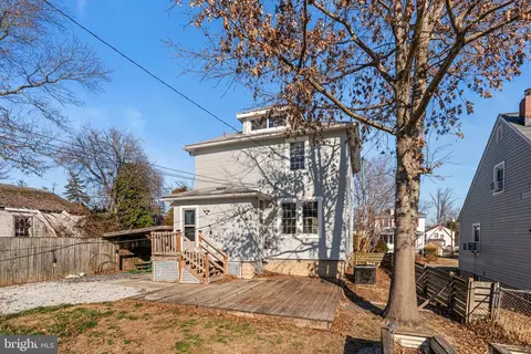 Exterior - 4413 Hooper Ave, Baltimore, MD 21229 photo 3 of 5