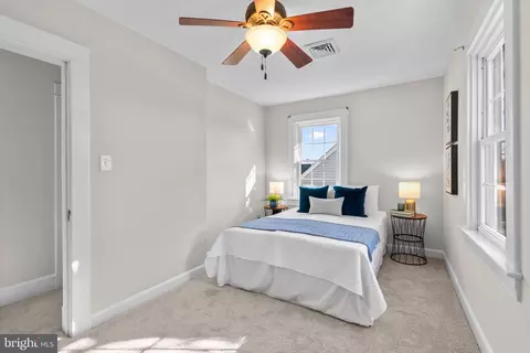Bedroom - 4413 Hooper Ave, Baltimore, MD 21229 photo 2 of 4