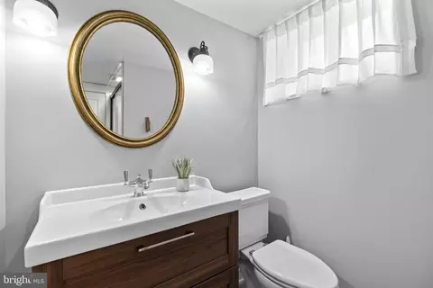 Bath - 331 Whitfield Rd, Catonsville, MD 21228 photo 5 of 5