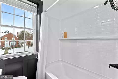 Bath - 331 Whitfield Rd, Catonsville, MD 21228 photo 3 of 5