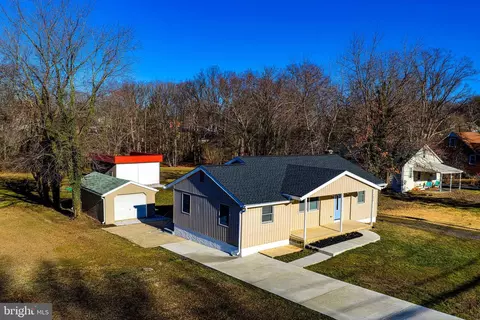 7924 Oakdale Ave, Rosedale, MD 21237